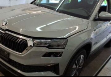 Skoda Karoq 50.573 km 31.990 &euro; Saarbrücken 66130