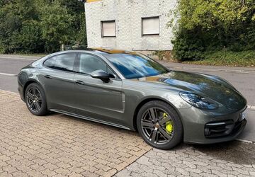 Porsche Panamera 32.000 km 96.900 &euro; Völklingen 66333