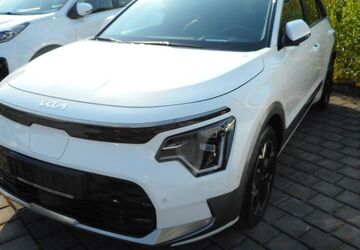 Kia Niro 63.814 km 31.850 &euro; Saarbrücken 66130