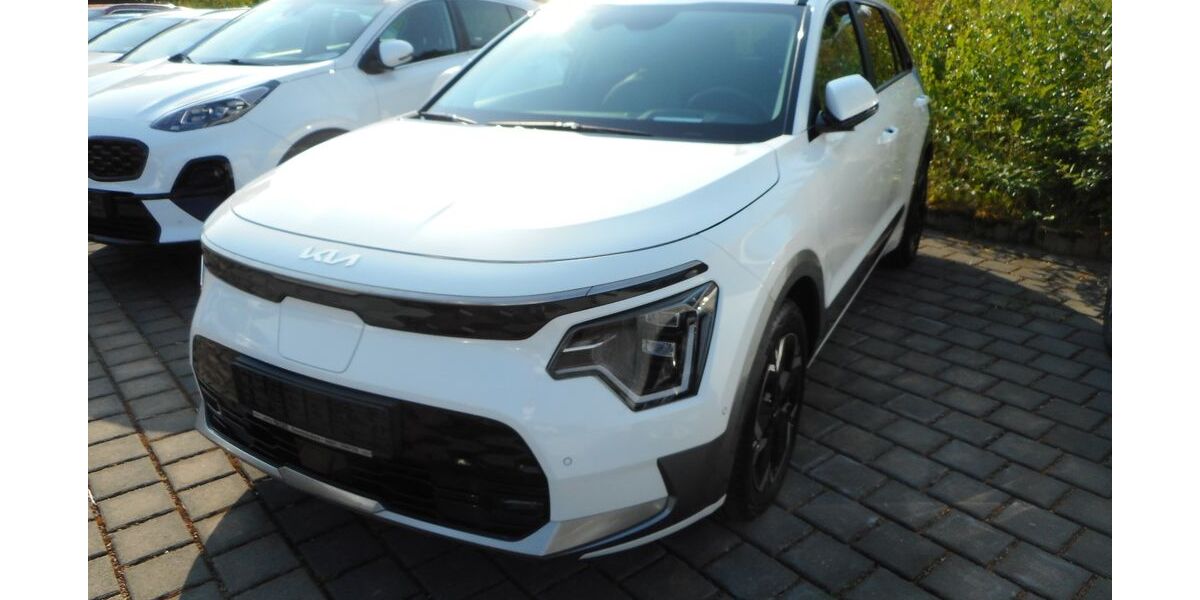 Kia Niro 63.814 km 31.850 &euro; Saarbrücken 66130