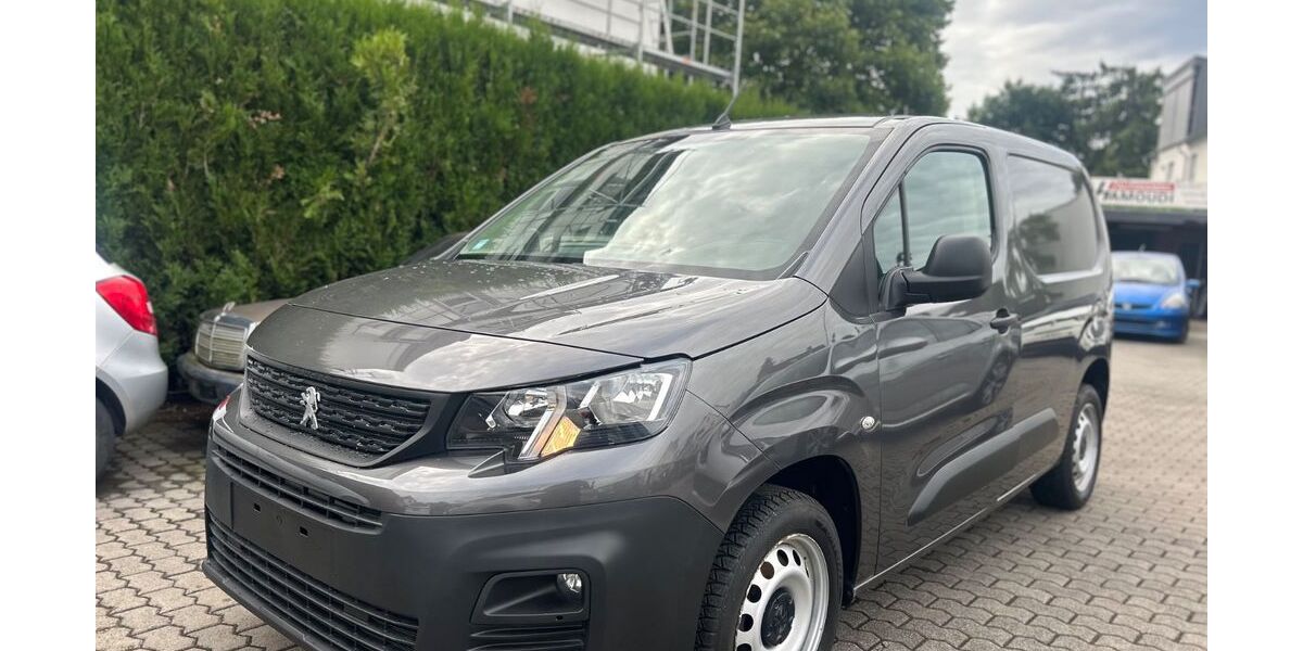 Peugeot Partner 122.000 km 8.990 &euro; Saarlouis 66740