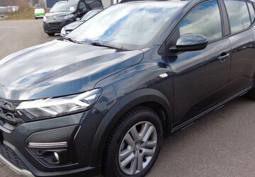 Dacia Sandero 80.000 km 12.600 &euro; Lebach 66822