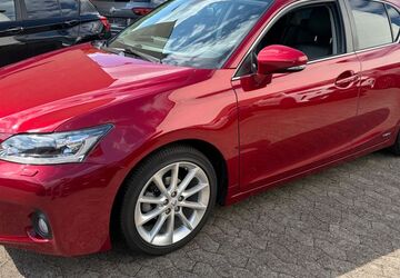 Lexus CT 200h 95.000 km 14.500 &euro; Saarbrücken 66115