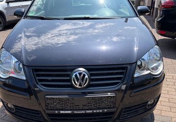 VW Polo 151.000 km 2.900 &euro; Lebach 66822