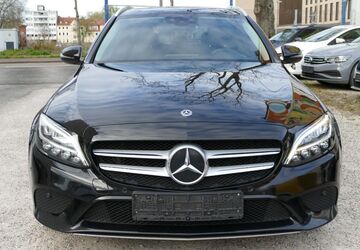 Mercedes-Benz C 300 185.000 km 18.800 &euro; Saarbrücken OT St Johann 66121