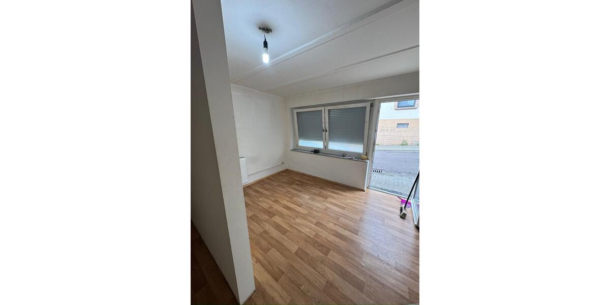 Erdgeschoßwohnung Sankt Ingbert - 1 Zimmer, 25 m&sup2;, 500&euro; | Angebot:26680239