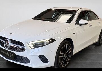 Mercedes-Benz A 250 93.819 km 20.380 &euro; Saarbrücken 66117