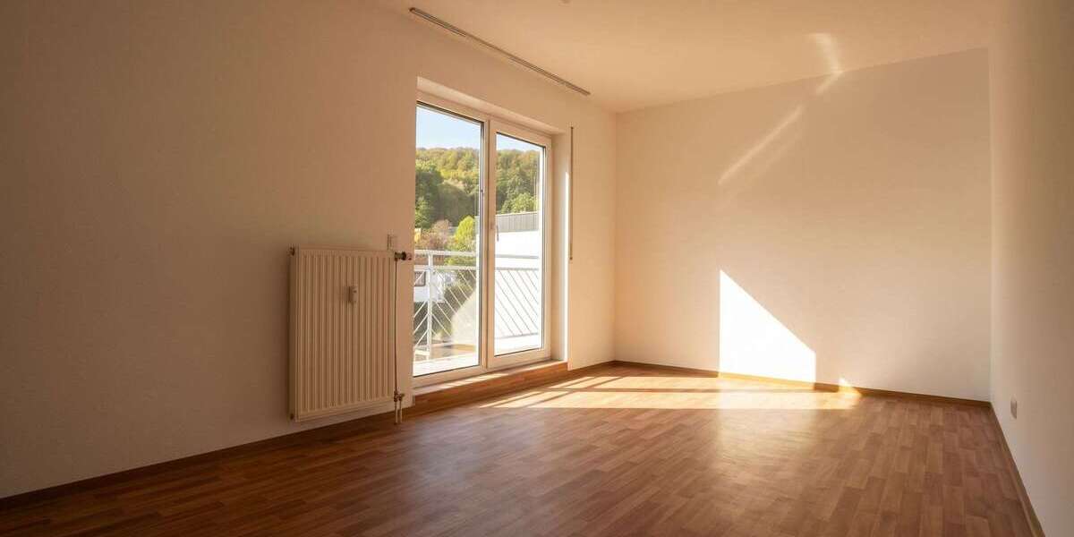Etagenwohnung Saarbrücken Scheidt - 2 Zimmer, 50 m&sup2;, 600&euro; | Angebot:27471045