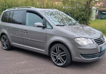 VW Touran 355.000 km 3.300 &euro; Saarbrücken 66111