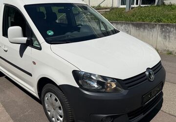 VW Caddy 169.000 km 5.950 &euro; Saarbrücken 66126