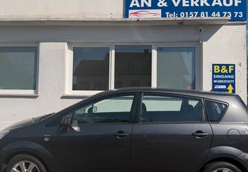 Toyota Corolla Verso 107.000 km 5.999 &euro; Merchweiler 66589