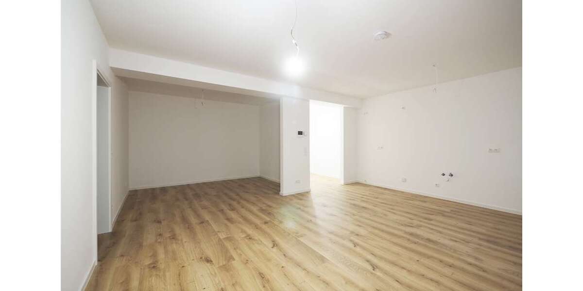Etagenwohnung Saarbrücken - 1 Zimmer, 47 m&sup2;, 550&euro; | Angebot:27072958