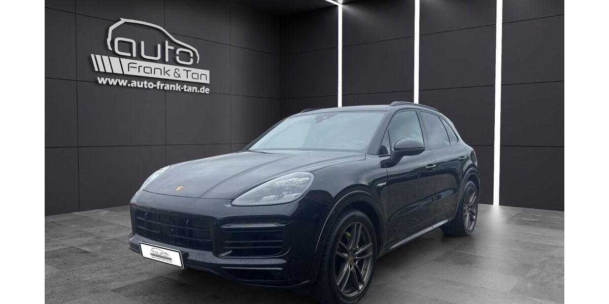 Porsche Cayenne 67.000 km 65.699 &euro; Schmelz 66839
