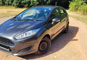 Ford Fiesta 103.832 km 5.000 &euro; Schwalbach 66773