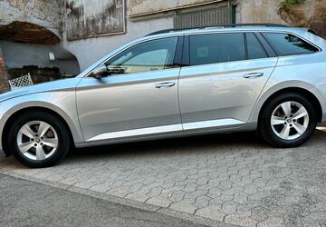 Skoda Superb 195.000 km 14.900 &euro; Saarbrücken 66117