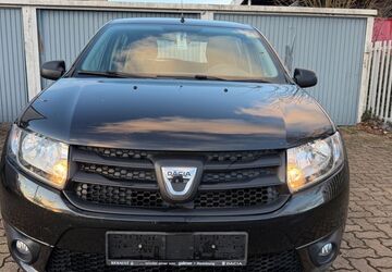 Dacia Sandero 156.478 km 3.200 &euro; Saarlouis 66740