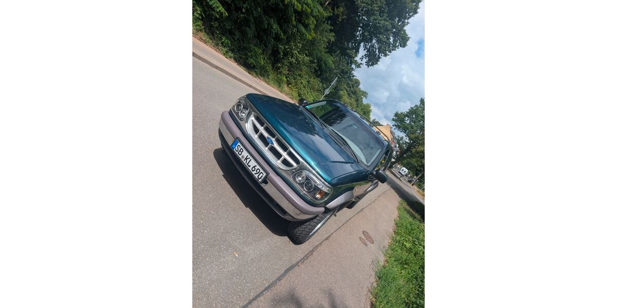 Ford Explorer 180.000 km 4.200 &euro; Saarbrücken 66125