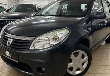 Dacia Sandero 171.000 km 2.990 &euro; Schmelz 66839