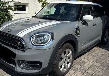 Mini Countryman SE (Cooper) 93.000 km 20.450 &euro; Heusweiler 66265