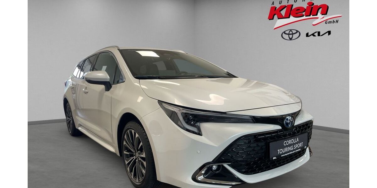 Toyota Corolla 9.500 km 30.590 &euro; Saarlouis 66740
