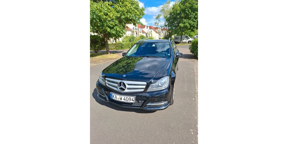 Mercedes-Benz C 250 235.695 km 7.100 &euro; Saarbrücken 66129
