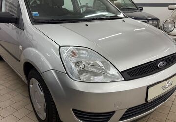 Ford Fiesta 173.000 km 1.990 &euro; Schmelz 66839