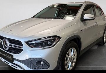 Mercedes-Benz GLA 250 32.180 km 30.780 &euro; Saarbrücken 66117