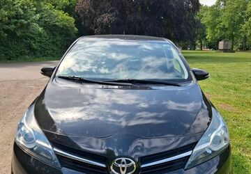 Toyota Verso 121.000 km 12.500 &euro; Saarbrücken 66121