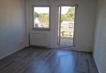 Wohnung Saarbrücken West - 2 Zimmer, 76 m&sup2;, 650&euro; | Angebot:26408570