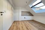 Sanierte 2-Zimmer-Dachgeschosswohnung mit neuem Bad in Ensheim - Etagenwohnung Saarbrücken-Halberg Ensheim | Angebot:26774939