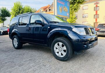 Nissan Pathfinder 131.000 km 9.700 &euro; Saarbrücken 66115