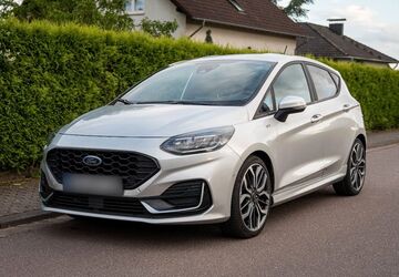 Ford Fiesta 50.172 km 16.500 &euro; Saarwellingen 66793