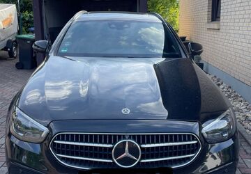 Mercedes-Benz E 300 81.500 km 32.000 &euro; Saarwellingen 66793