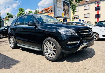 Mercedes-Benz ML 350 159.000 km 18.400 &euro; Saarbrücken 66115