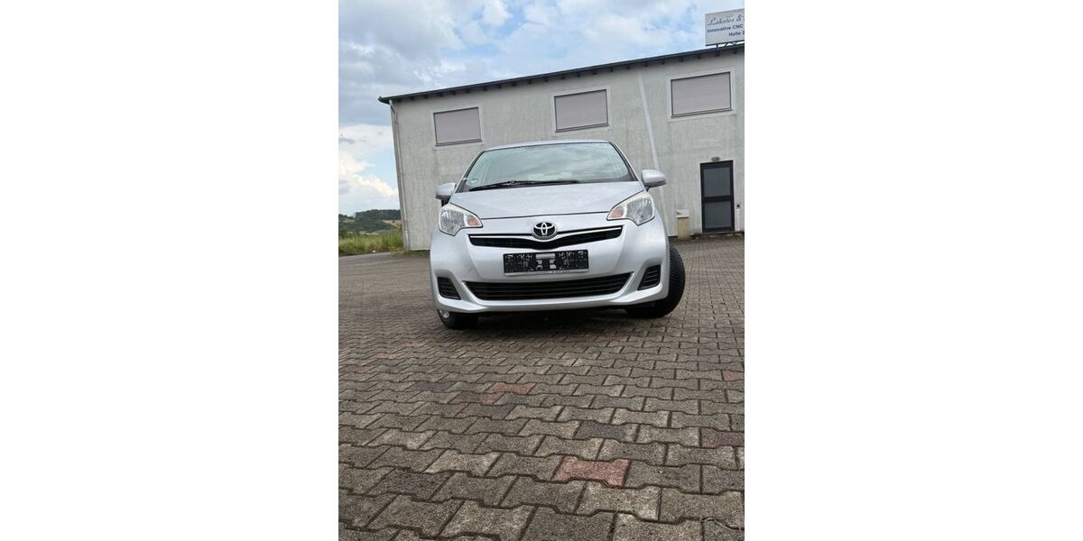 Toyota Verso-S 66.000 km 9.399 &euro; Blieskastel 66440