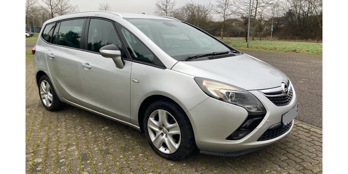 Opel Zafira 122.000 km 7.200 &euro; Saarlouis 66740
