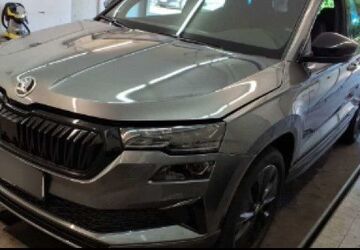 Skoda Karoq 42.495 km 32.490 &euro; Saarbrücken 66130