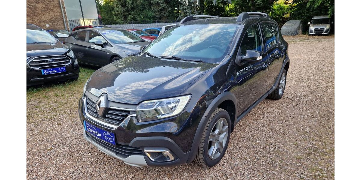Dacia Sandero 82.000 km 7.999 &euro; Saarbrücken 66117