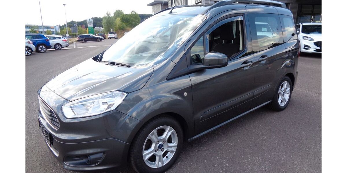 Ford Tourneo Courier 126.000 km 8.999 &euro; Lebach 66822