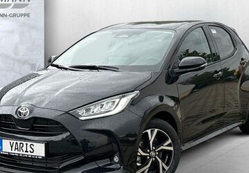 Toyota Yaris 5.300 km 23.444 &euro; Homburg 66424