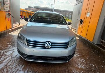 VW Passat 214.300 km 5.000 &euro; Saarbrücken 66123