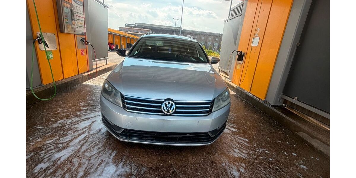 VW Passat 214.300 km 5.000 &euro; Saarbrücken 66123
