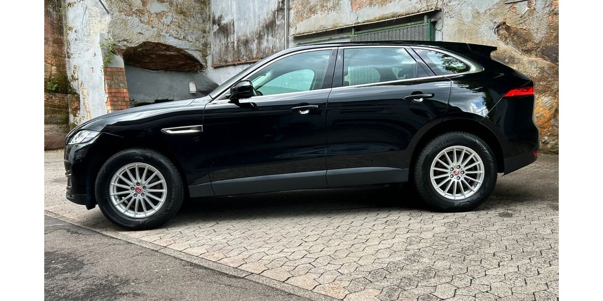 Jaguar F-Pace 143.000 km 11.900 &euro; Saarbrücken 66117