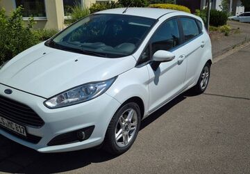 Ford Fiesta 81.000 km 6.500 &euro; Saarlouis 66740